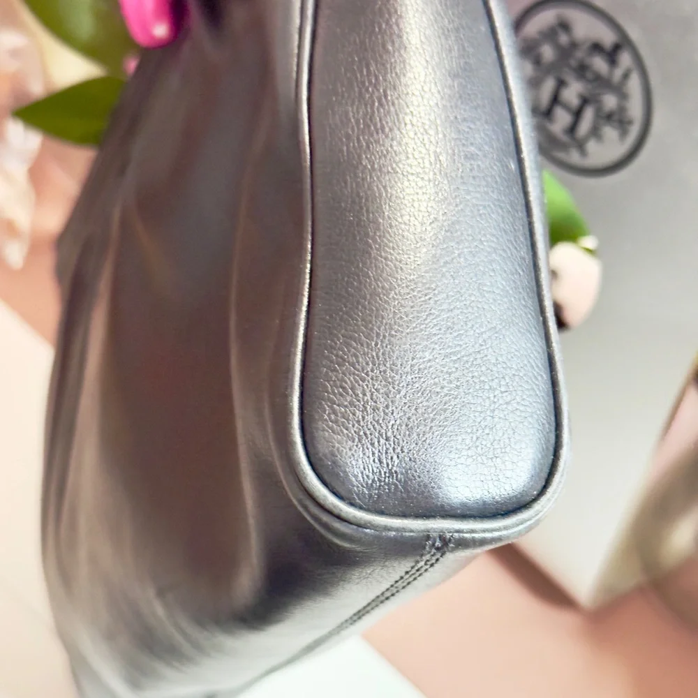 Vintage Gucci Black Leather Clutch - Picture 10 of 14